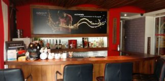 Dzama Cocktail Café, restaurants à Antananarivo