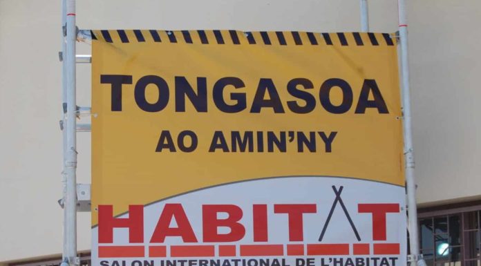 Entrée du Salon International de l'Habitat 2016